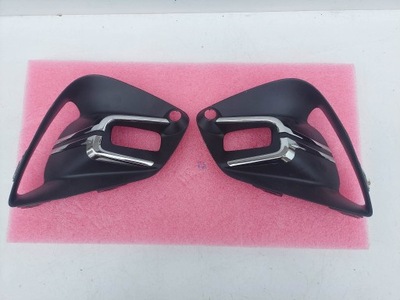 Renault clio v 19- решітка бампера ліва права фото №1