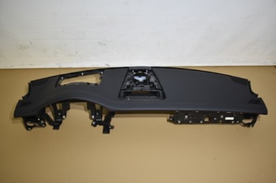 Idealna панель  шкіра nappa porsche panamera 971 lift 23r. 1 фото №1