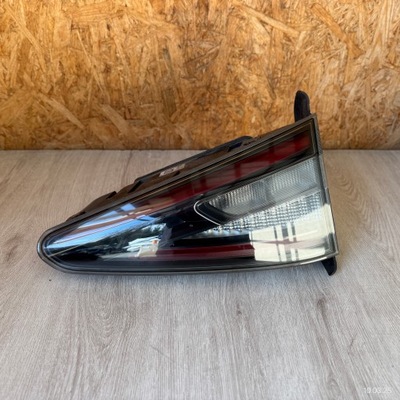 Лампа задня права кришки alfa romeo stelvio lift 20797999 фото №1
