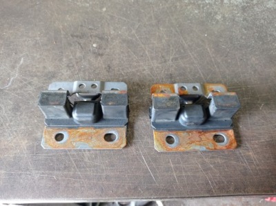 Megane ii cc cabrio - замок крыша 8200426918 фото №1