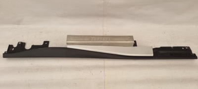 Ferrari portofino f164 молдинг поріг права фото №1