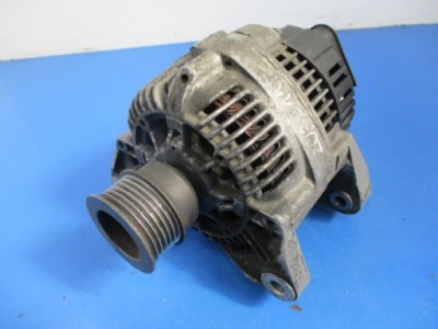 Bmw e34 1.8 генератор valeo проверенный фото №1