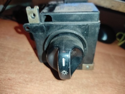 1685450104 вимикач світла mercedes a klasa w168 фото №1