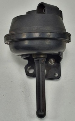 Клапан вакуумa mercedes w220 3.2 a1121410069 фото №1