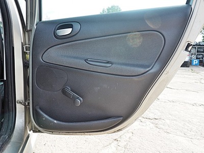 Peugeot 206 sw kombi обшивка двері правий задня гарний фото №1
