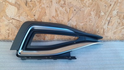 Vw passat b8 lift alltrack права решітка фото №1