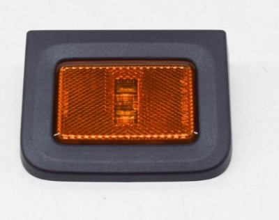 Vw crafter лампа свет габаритный оригинальный номер 7c3945061a фото №1