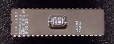 Mikroprocesor jednoukładowy INTEL 87C52 16MHz