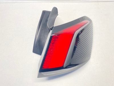 Лампа задня права 9810477080 peugeot 3008 ii фото №1