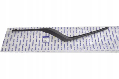 Volvo s60 v60 r-design ліва молдинг бампер перед фото №1