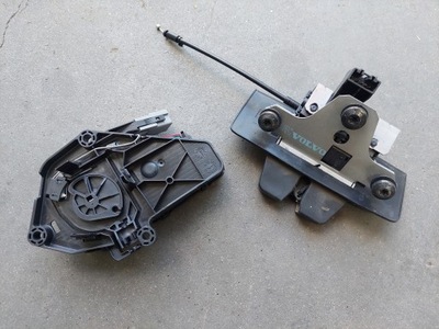 Замок кришки 31253170 volvo xc60 i фото №1