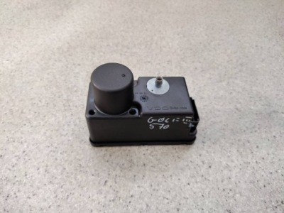 Помпа центрального замка 1h0962257g vw golf iii фото №1