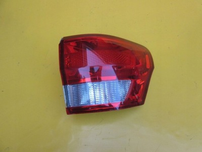 Jeep grand cherokee wk2 2013 лампа правая задняя фото №1