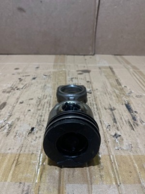 Ford focus поршень с шатун фото №1