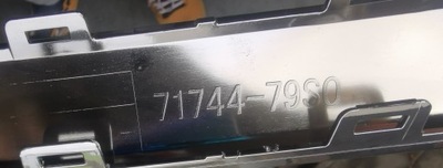 Решётка радиатора решётка радиатора suzuki swift mk8 фото №1