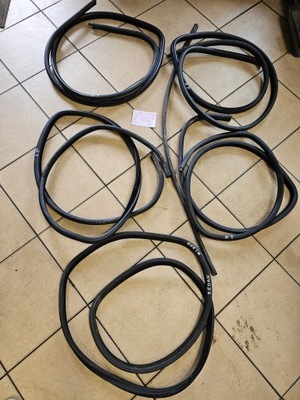 Прокладка двері лівий правий перед задня кришка багажника капот bmw e46 02' sedan фото №1