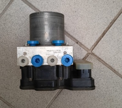 Насос abs volvo xc40 - 31660938 фото №1