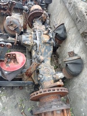 Кронштейн міст подушок delfin mercedes actros фото №1