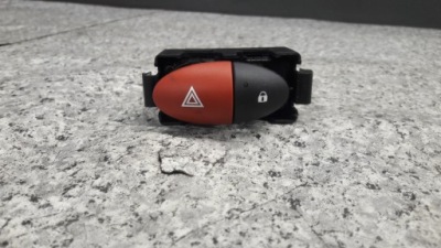 8200214896a переключатель аварийных renault twingo ii фото №1