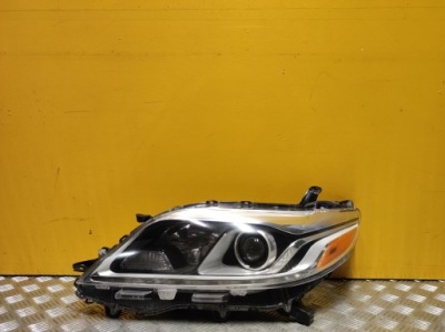 Toyota sienna 2015- фара лампа обычная usa фото №1