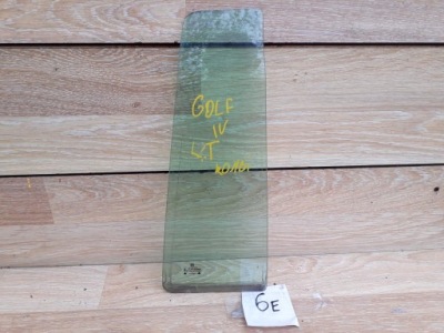 Стекло боковая дверь малый треугольник левый задняя volkswagen golf iv kombi фото №1