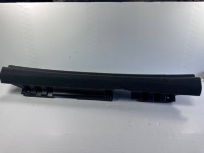 Q3 8u рестайлінг  накладка оббивка підлога багажника 8u0861486 фото №1