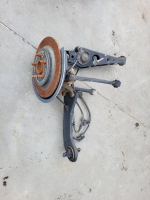 Hyundai tucson ii 15- важіль задня правий фото №1