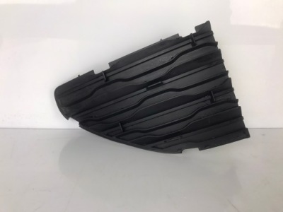 Citroen c4 picasso ii решітка правий перед 2013-16 фото №1