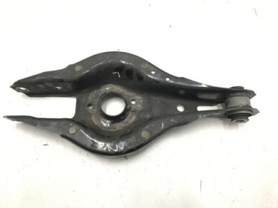 Bmw 3 f30 f35 f31 2011 левая сторона рычаги фото №1