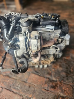 Audi vw двигун 2.0 tdi cffb фото №1