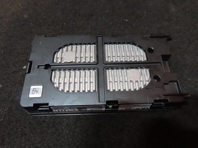 Seat ibiza 6f lift зарядний пристрій індукція 81a035502 фото №1