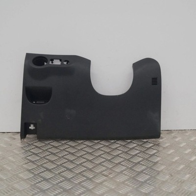 Dodge challenger 2016 element панелі приладової панелі / dół фото №1