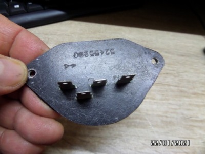 Резистор вентилятор volvo 440 460 52455290 фото №1