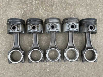 Поршень шатун renault master ii mascott 3.0 dci dxi zd3 фото №1