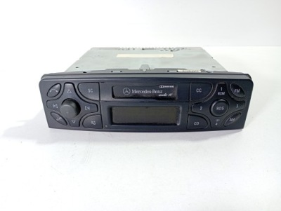 Mercedes cklasa w203 00-07 радио оригинальные кассета brakuje код 2038201686 фото №1