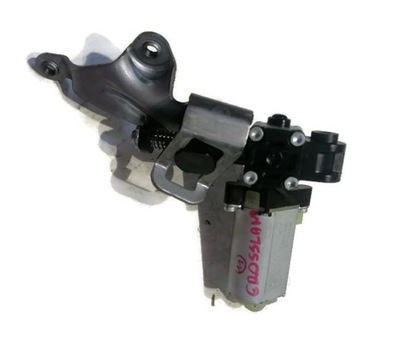 Opel crossland - моторчик сиденье 0390207005 фото №1