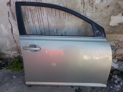 Toyota avensis дверь правый перед do покраска фото №1