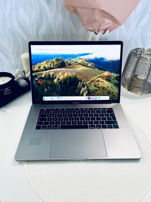 MacBook Pro 15’ Retina i7 32/512GB 2018-2019r