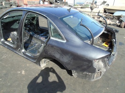 Чверть лівий задня audi a4 b8 фото №1