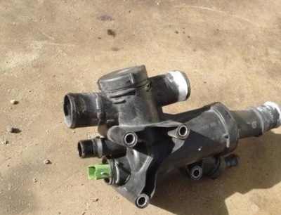 Volvo s40 v50 2.0d корпус термостата термостат фото №1