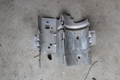 Renault scenic iii 2.0 dci кронштейн фільтра пального фото №1