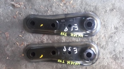 Кронштейн кронштейн підрамник renault espace v clio v фото №1