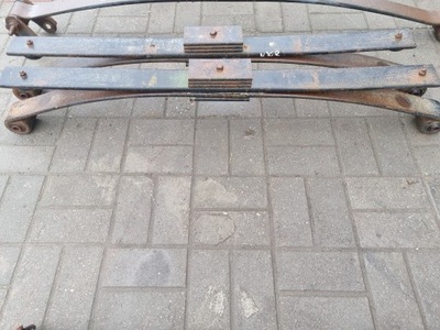 Ресора задній isuzu nkr 94-06 фото №1