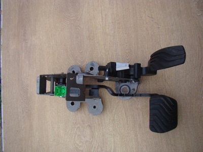 Педаль гальма megane iv talisman автоматична коробка передач фото №1