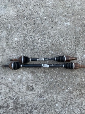 Приводной вал левая перед citroen c3 ds3 9685233780 фото №1