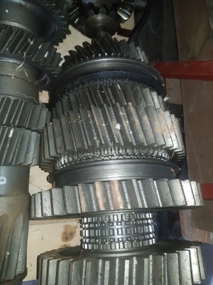 Вал проміжний вал коробки do scania r gr 890 grs фото №1