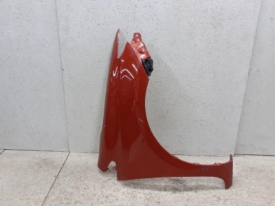 Крила передній перед правий toyota auris ii 13- фото №1