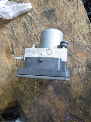 Насос abs 2265106627 фото №1