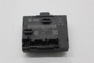 Audi a5 8t lift блок керування модуль двері 8t0959795q фото №1