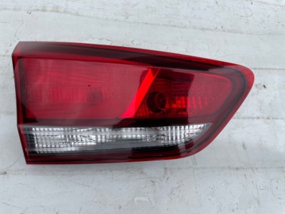 Hyundai i30 iii kombi лампа левая задняя w крышка фото №1